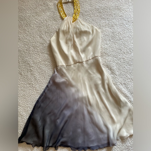 Carmen Marc Valvo 100% silk halter dress EUC - Picture 2 of 9